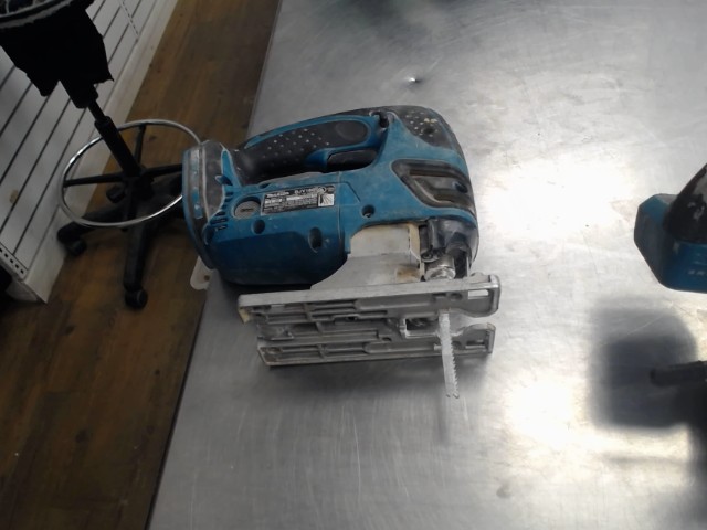 Scie sautause a batterie