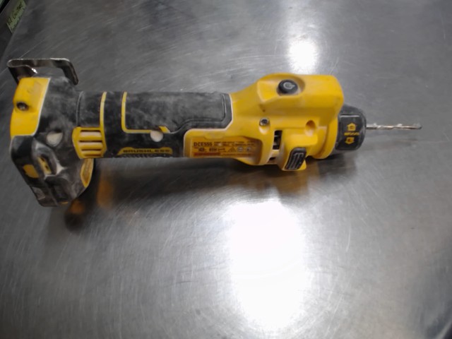 Oscillateur dewalt no batt