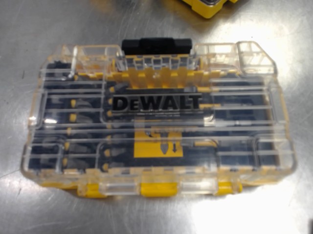 Kit bit dewalt