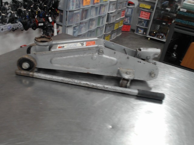 Jack hydrolique 4000lbs+barre