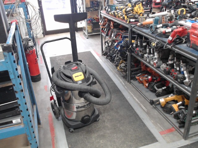 Shopvac electrique(60.5l)+tuyau