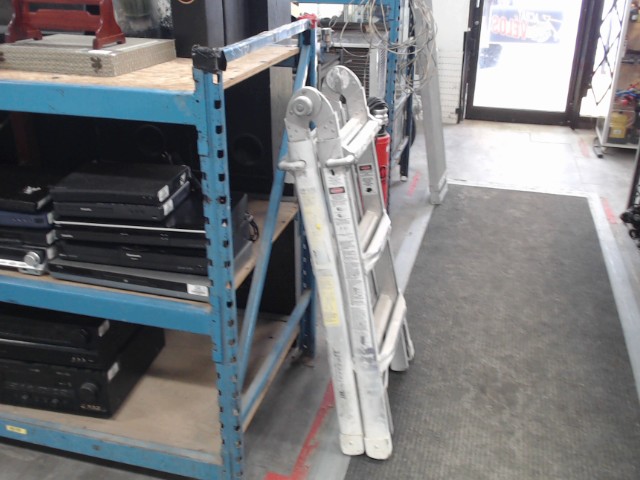 Echelle/escabeau 13pied aluminium