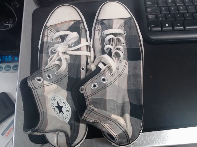 All stars couleur gris et noir carro