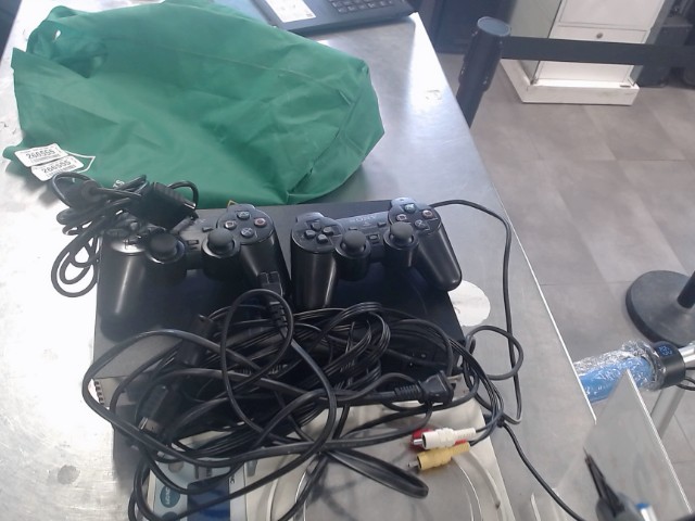 Playstation 2 controller x2 + cables