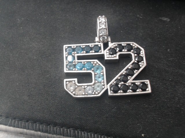 Breloque argent 52 avec gems moissanite