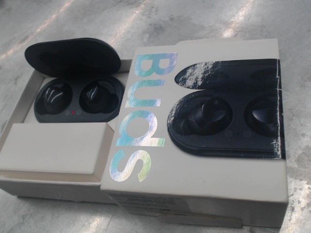 �couteurs noirs samsung galaxy buds