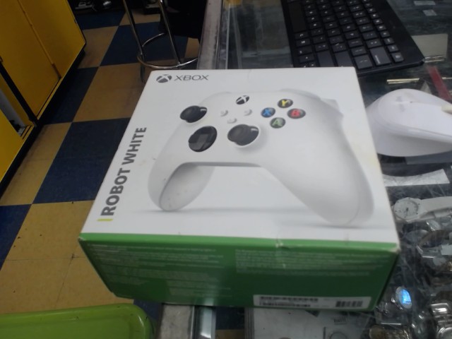 Series x/s white controller