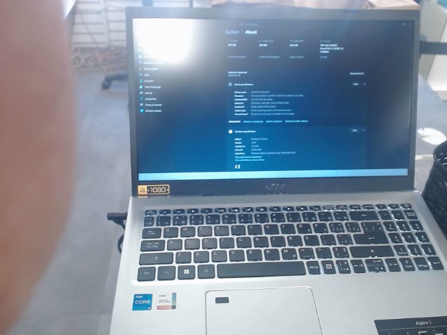 I5-1135g7(11th gen)20gb ram+512gbssd