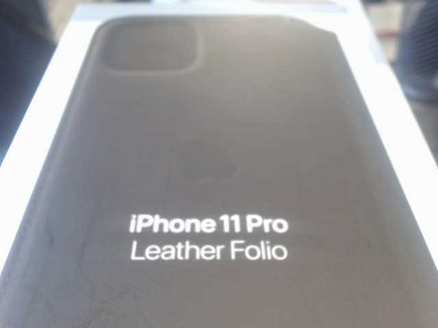 Iphone 11 pro leather folio