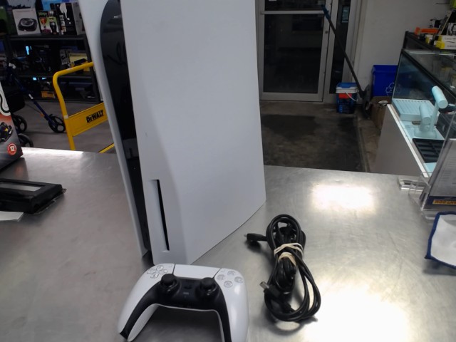 Fat ps5 cd avec man et fils