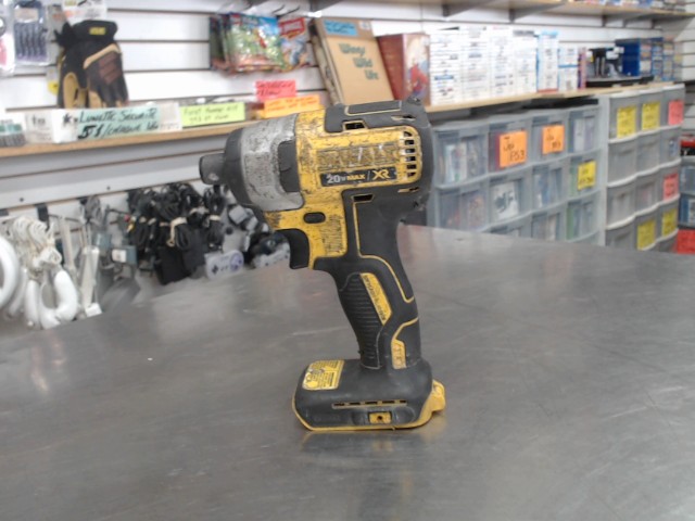 Impact 20v no batt/chargeur