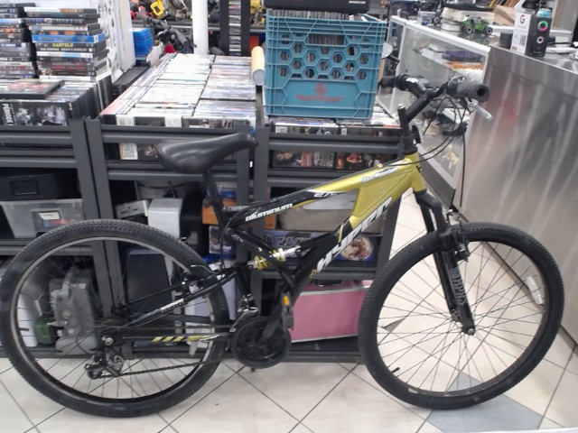 Velo de route vert et noir