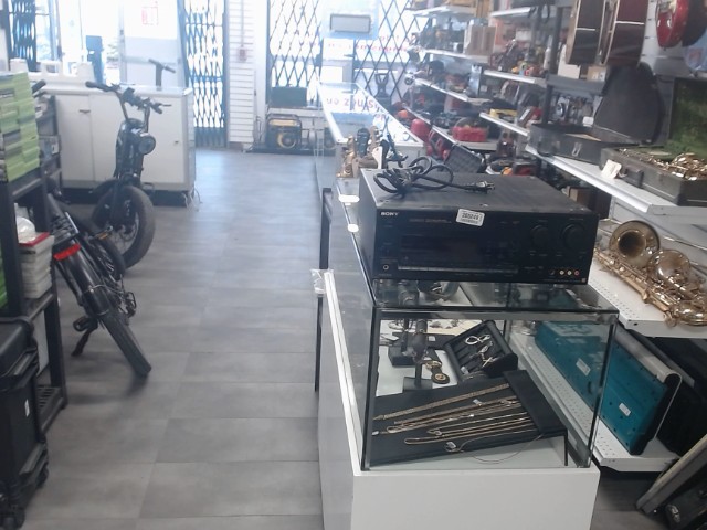 Stereo amp sony + digital remote