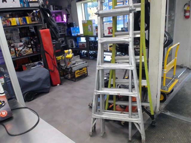 Echelle 12pied mastercraft`