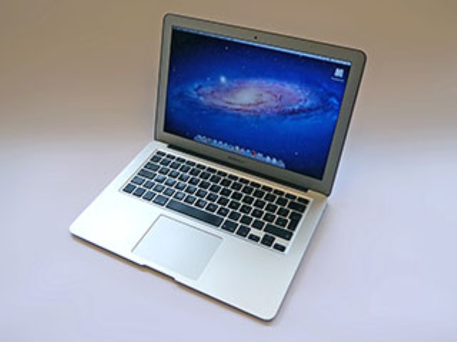 Macbook air 2011