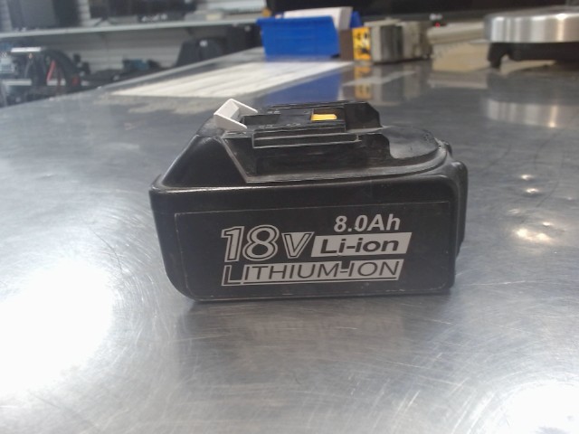 Batterie 18v 8.0ah makita (fake)