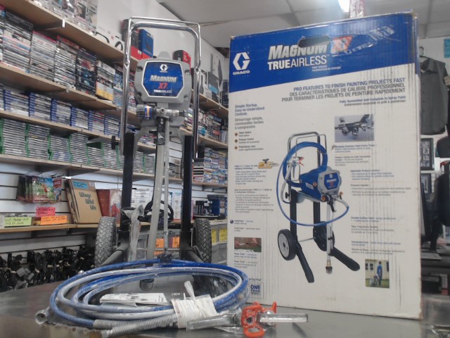 Machine peinture airless+gun+acc+boite