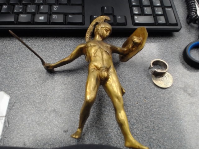 Statue en bronze archile