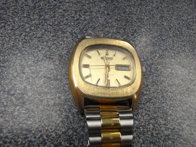 Montre seiko automatic 5