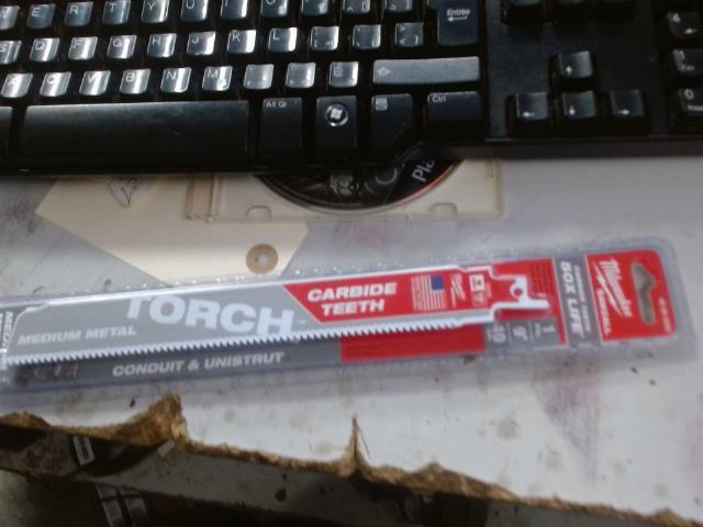 9�� medium metal sawzall