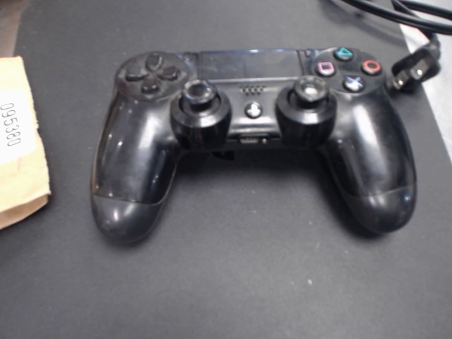 Manette ps4 maganer