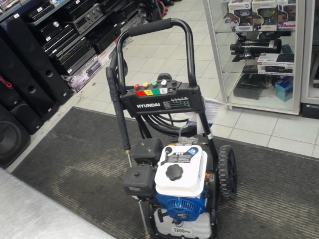 Machine a pression 3200psi