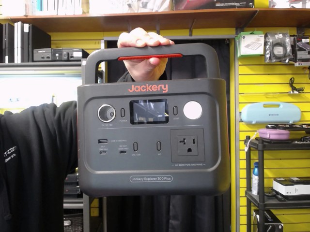 Jackery explorer 300 plus batterie pack