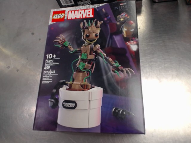 Marvel sprout groot in pot