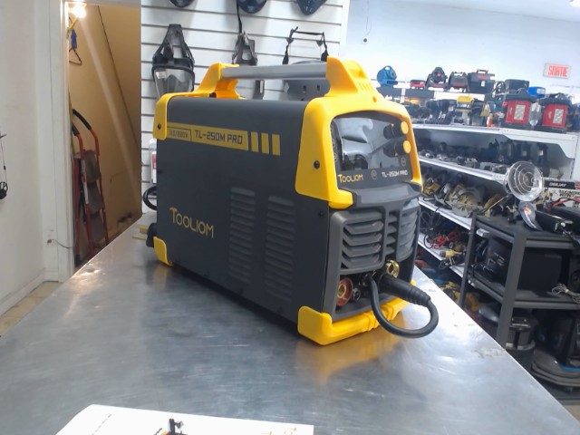 Soudeuse arc mig et spoon gun