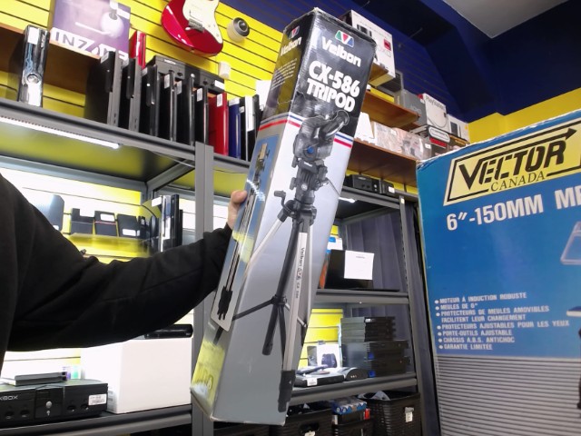 Tr�pied de cam�ra