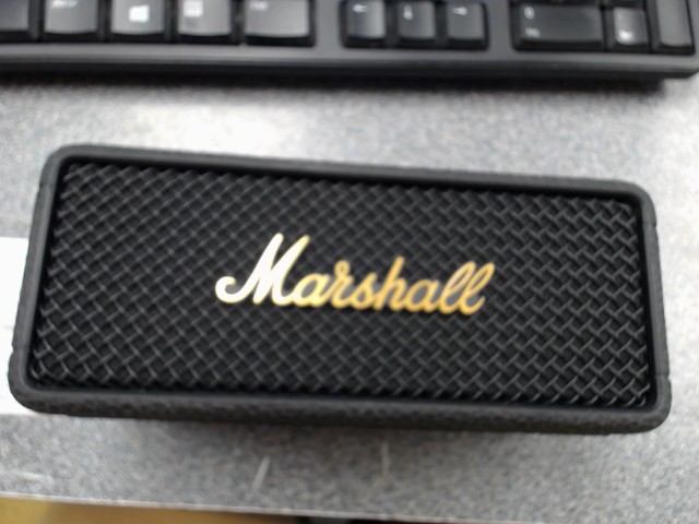 Speaker bluetooth marshall