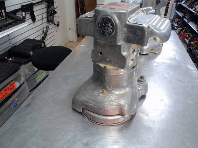 Edger a plancher filaire clarke