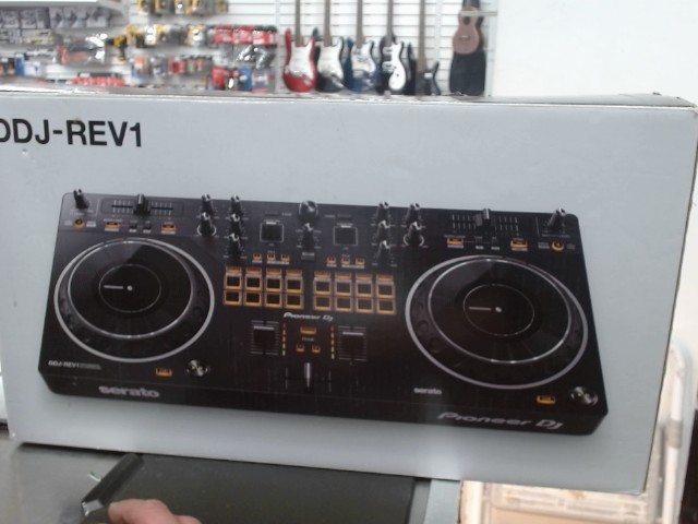 Dj controller+ boite