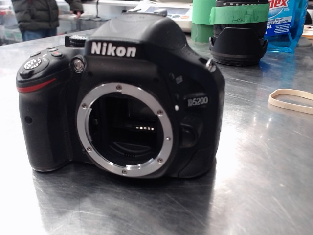 Camera 24.1mpx + acc / sac storage