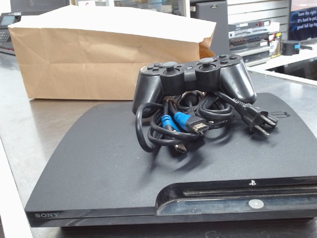 Ps3 console + man + acc