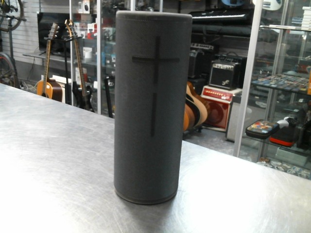 Ultimate ears speaker grey