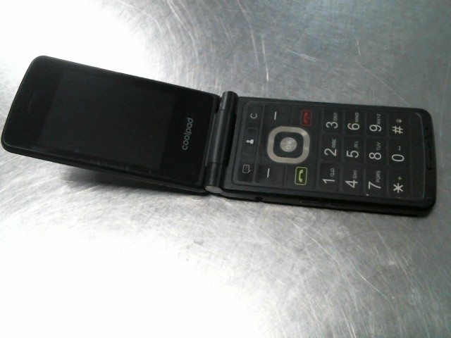 Cellulaire ''flip'' usag�