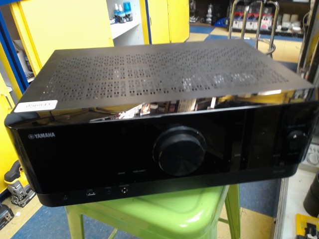 Ampli yamaha avec manette et antenne