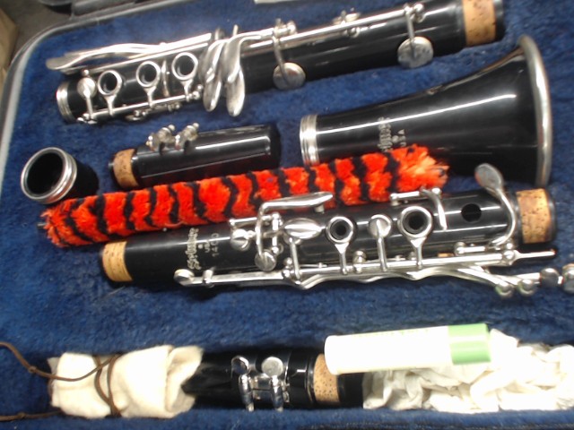 Clarinette dans la boite