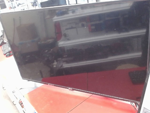 Tv onn 43'' 4k roku tv + manette