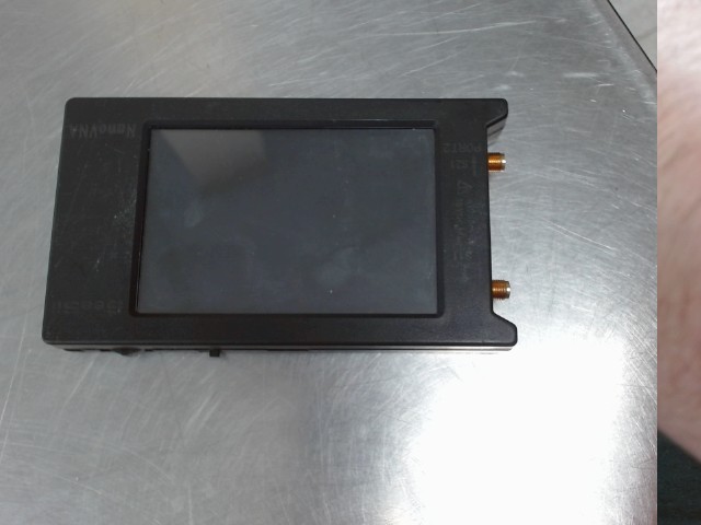 Handheld vector network analyzer