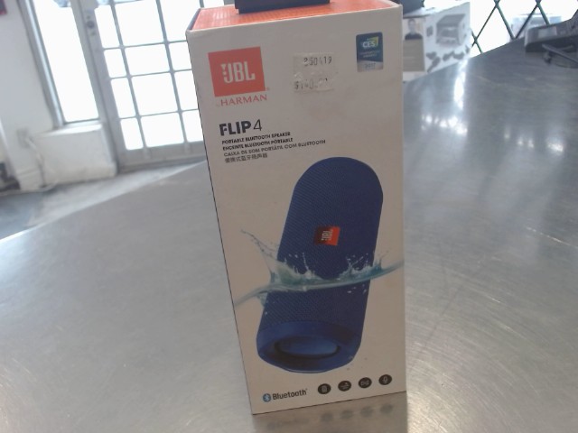 Speaker bluethoot flip 4 dans la boite