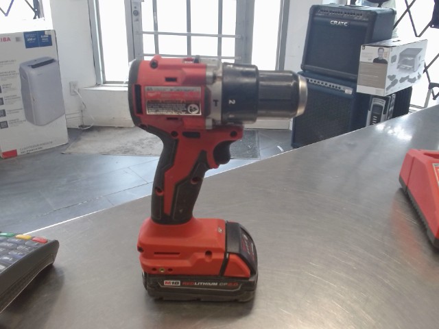 Milwaukee drill + batt