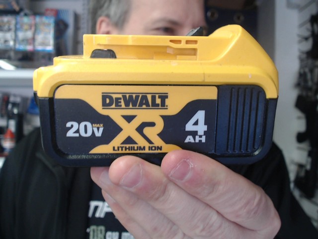 Batterie 20v 4 amperes