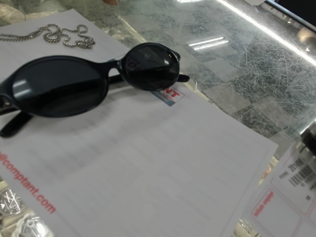 Lunette de soleil gucci