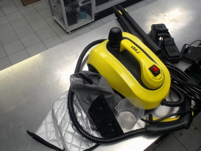 Steam cleaner