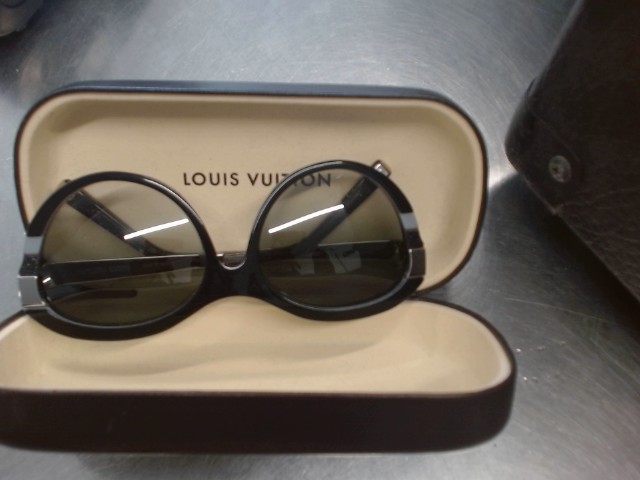 Lunettes louis vutton