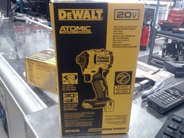 Drill impact 20v dans boite