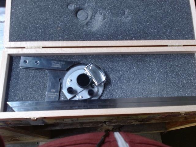 Raporteur dangle universel 200mm