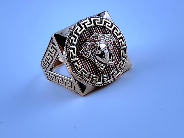 BAGUE EN OR 10KT